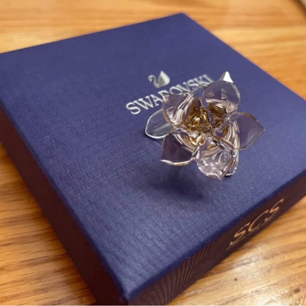 Swarovski crystal figurine